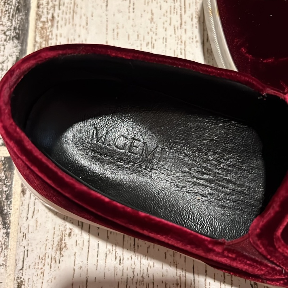 M. Gemi Sofia Velvet Sneaker - Picture 6 of 9